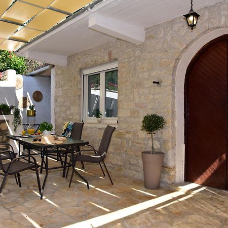 Karmela'S Cottage By Corfuescapes Agios Ioannis Peristerion Exterior foto